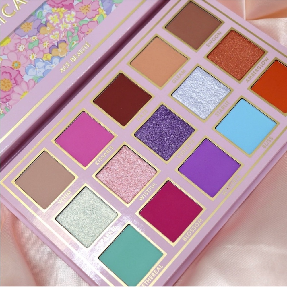 Whimsical Bloom Eyeshadow Palette by Ace Beaute BNIB